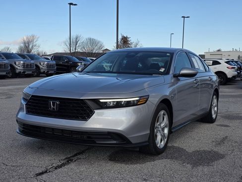 Used 2024 Honda Accord LX image 3