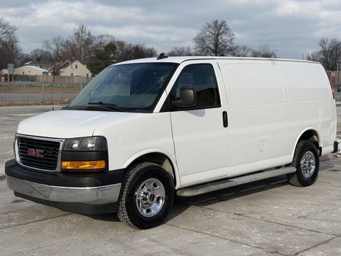 Used 2020 GMC Savana 2500 w/ Driver Convenience Package image 1
