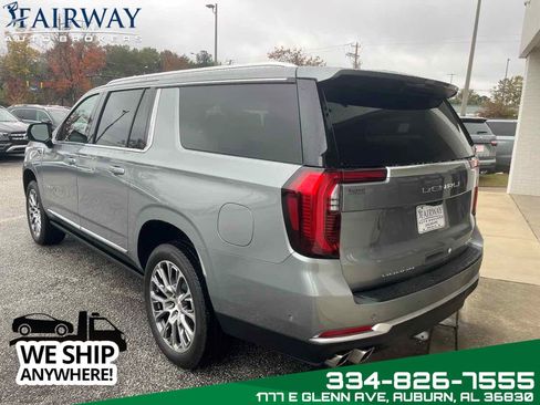 Used 2025 GMC Yukon XL Denali w/ Denali Reserve Package AWD/4WD image 8