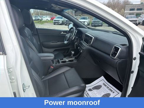 Used 2022 Kia Sportage Nightfall Edition image 21