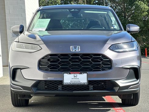 Certified 2023 Honda HR-V LX image 5