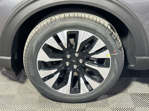 New 2026 Ford Explorer Platinum w/ LUX Leather Package image 12