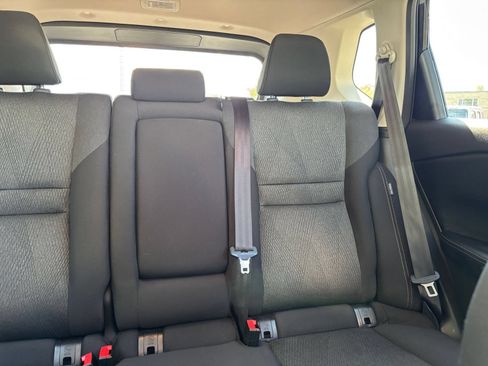 Used 2025 Nissan Rogue SV AWD/4WD image 39