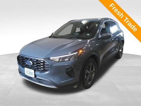 Used 2026 Ford Escape ST-Line AWD/4WD image 1