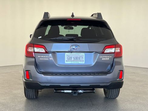 Used 2016 Subaru Outback 2.5i Premium AWD/4WD image 5