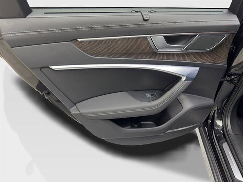 Used 2021 Audi A6 3.0T allroad Premium Plus w/ Executive Package image 38