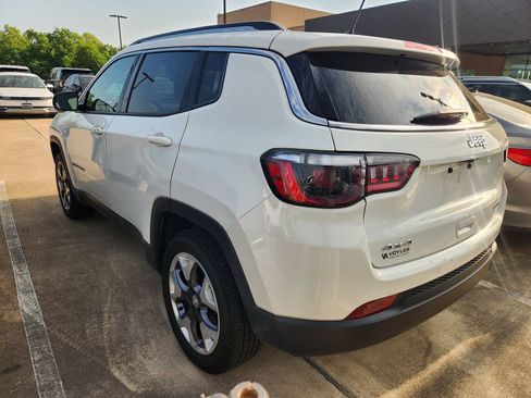 Used 2021 Jeep Compass Limited AWD/4WD image 7
