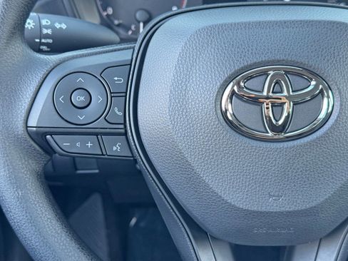 Used 2025 Toyota Corolla LE image 17