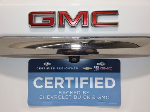 Certified 2024 GMC Terrain SLT image 37