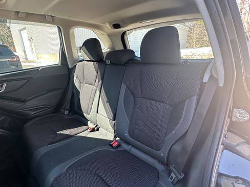Used 2021 Subaru Forester Premium AWD/4WD image 14