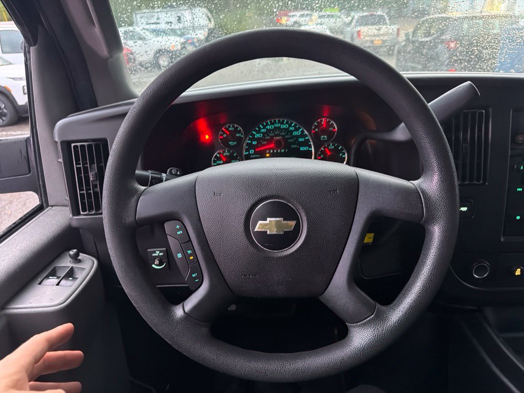 Used 2019 Chevrolet Express 3500 LT w/ LT Preferred Equipment Group RWD image 13