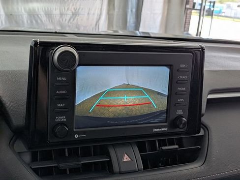 Used 2021 Toyota RAV4 XLE w/ Convenience Package AWD/4WD image 34