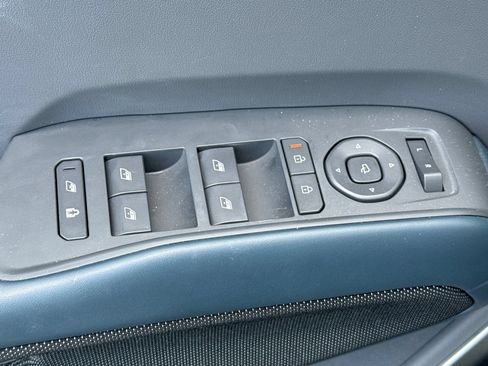 Used 2024 Kia EV9 GT-Line AWD/4WD image 12