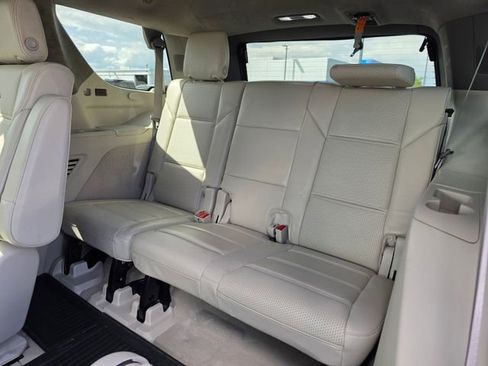 Used 2023 Cadillac Escalade Sport Platinum w/ LPO, ONYX Package AWD/4WD image 15