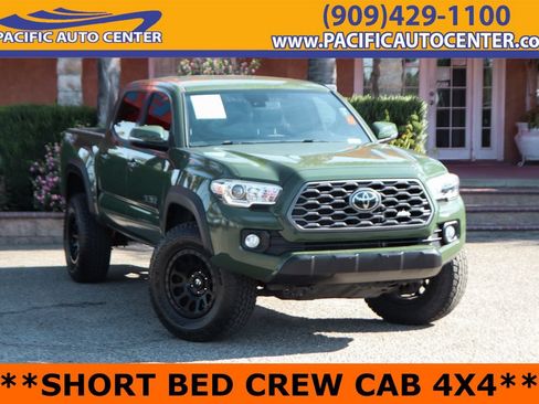 Used 2021 Toyota Tacoma TRD Off-Road w/ Technology Package AWD/4WD image 1
