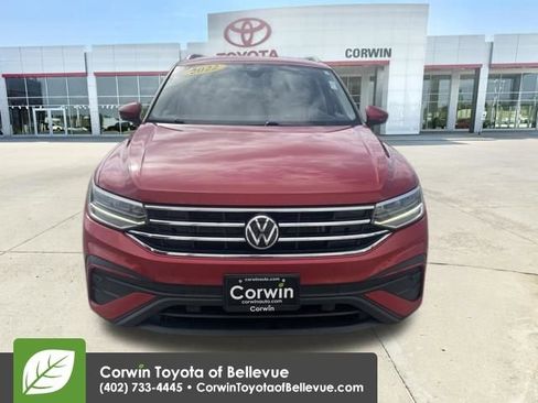 Used 2022 Volkswagen Tiguan SE image 8