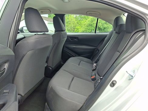 Used 2023 Toyota Corolla LE FWD image 11