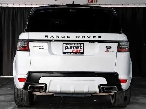 Used 2022 Land Rover Range Rover Sport HST image 12