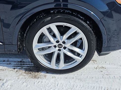 Certified 2025 Audi Q7 3.0T Premium Plus w/ Premium Plus Package image 10