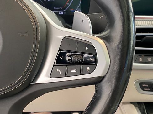 Certified 2022 BMW X6 xDrive40i w/ Executive Package image 30