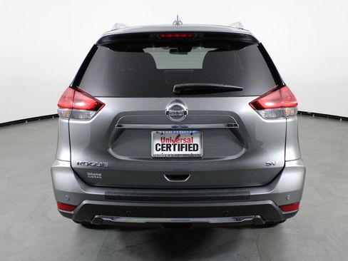 Certified 2020 Nissan Rogue SV w/ Premium Package image 10