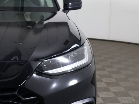 Used 2024 Honda HR-V LX image 11