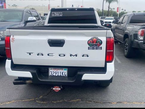 Used 2026 Toyota Tacoma SR5 image 2