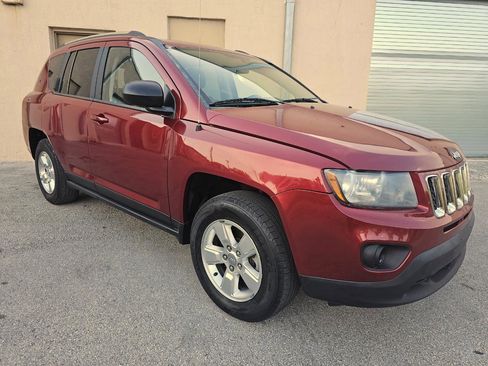Used 2014 Jeep Compass Sport w/ Power Value Group FWD image 7