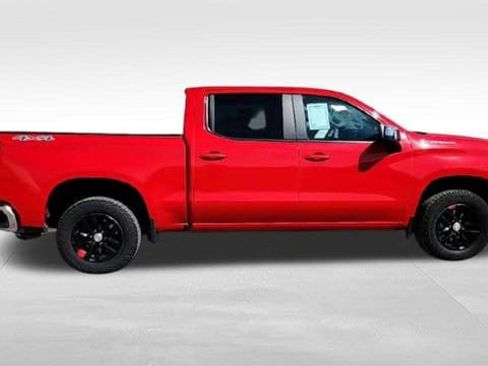 Certified 2022 Chevrolet Silverado 1500 LT w/ Safety Package image 9
