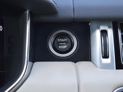 Used 2021 Land Rover Range Rover Westminster Edition image 27