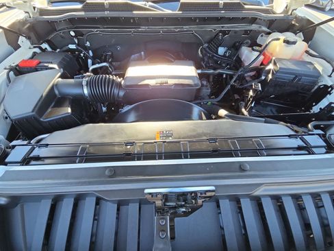 Used 2025 Chevrolet Silverado 2500 Custom w/ Custom Value Package AWD/4WD image 13