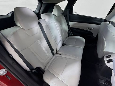 Used 2025 Hyundai Tucson SEL FWD image 26