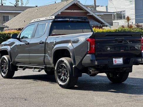 Certified 2025 Toyota Tacoma TRD Sport AWD/4WD image 6