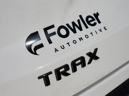 Used 2025 Chevrolet Trax RS w/ Driver Confidence Package image 12