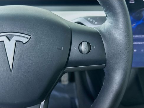 Used 2021 Tesla Model 3 Standard Range Plus image 15