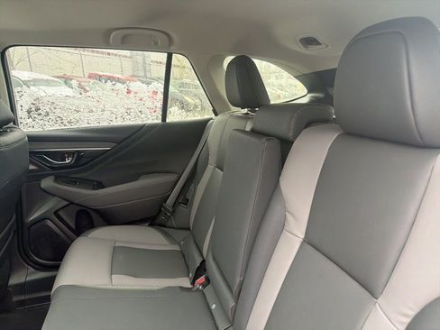 Certified 2025 Subaru Outback Onyx Edition image 11