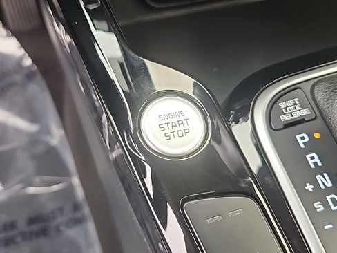 Certified 2023 Kia Soul EX FWD image 23