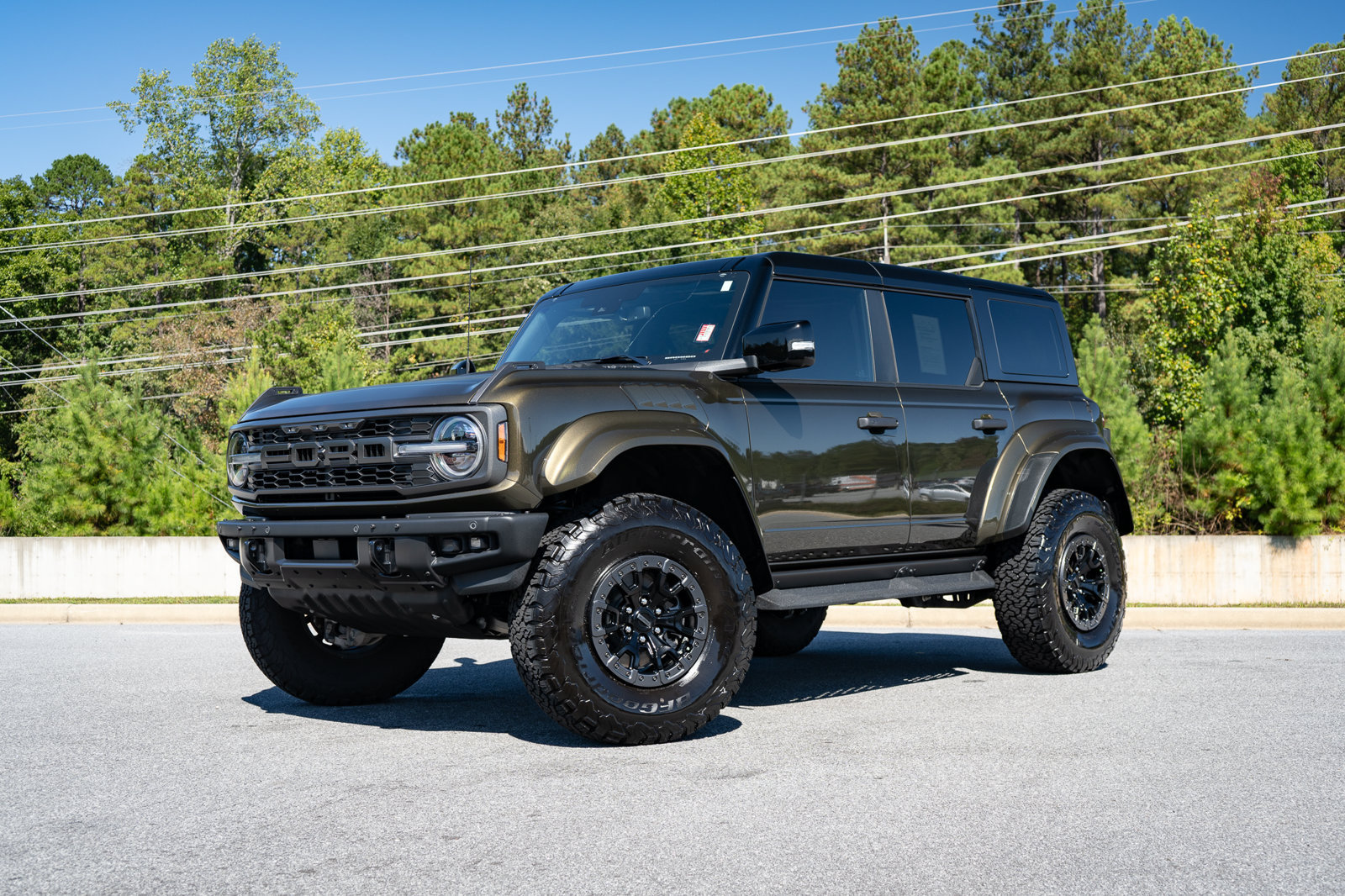 Used 2025 Ford Bronco Raptor AWD/4WD image 3