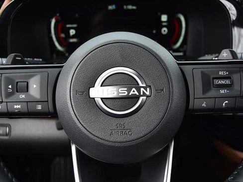 New 2025 Nissan Pathfinder Platinum image 23