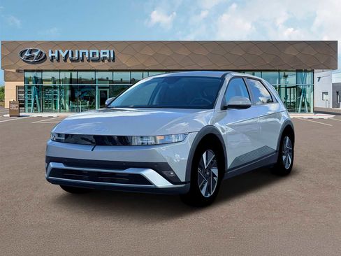 New 2026 Hyundai Ioniq 5 SE RWD image 1