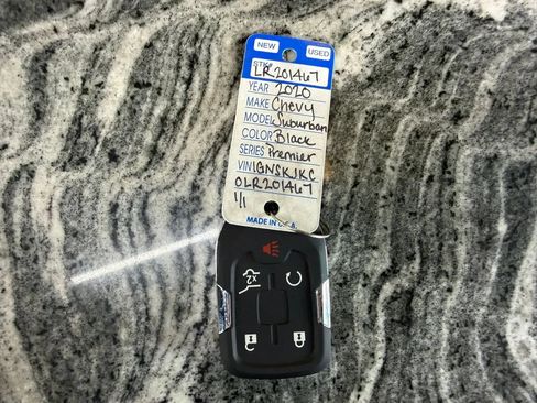 Used 2020 Chevrolet Suburban Premier AWD/4WD image 12