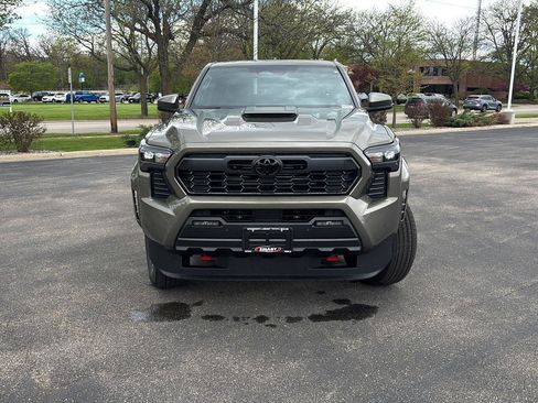 New 2026 Toyota Tacoma TRD Sport AWD/4WD image 13