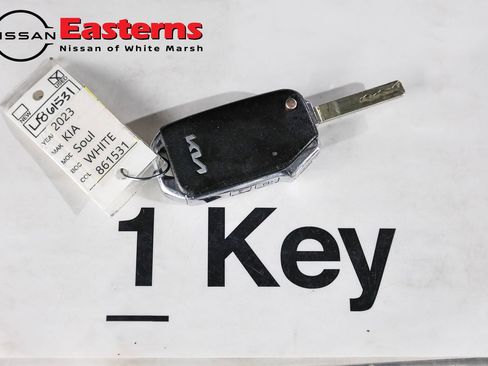 Used 2023 Kia Soul LX FWD image 24