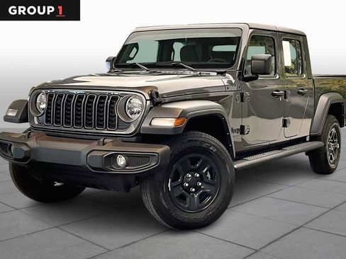 Used 2024 Jeep Gladiator Sport image 1