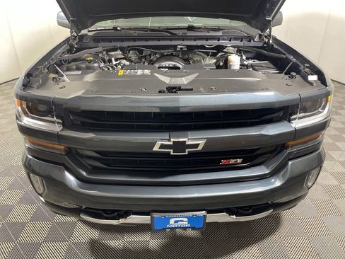 Used 2018 Chevrolet Silverado 1500 LT w/ All Star Edition image 24