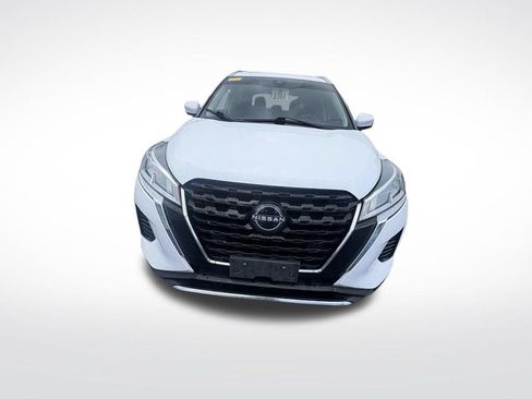 Used 2022 Nissan Kicks SV FWD image 10
