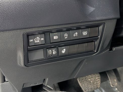 Used 2023 Toyota Tundra SR5 w/ SR5 Premium Package image 13