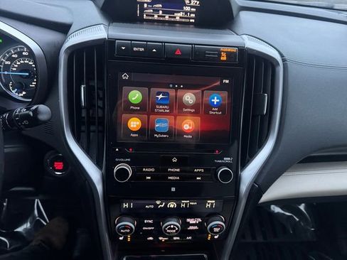 Used 2022 Subaru Ascent Limited image 21