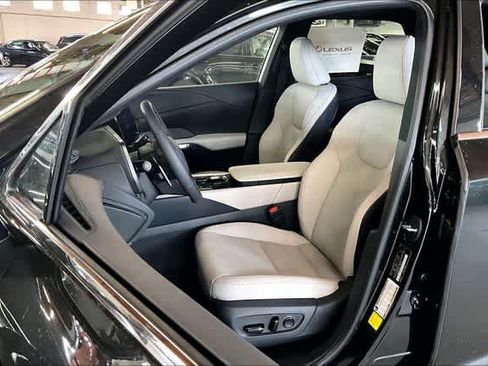 New 2026 Lexus RX 350 Premium w/ Accessory Package (2T) AWD/4WD image 9