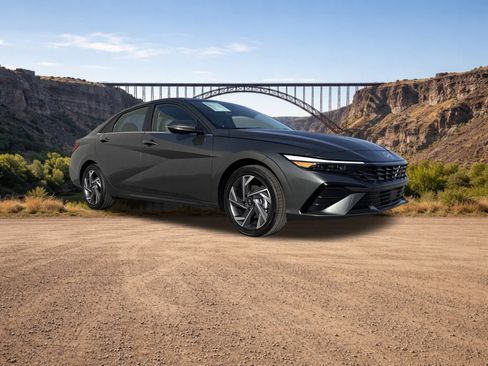 New 2026 Hyundai Elantra Limited image 28